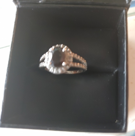 2 Quartz rings - Picture 2 of 3